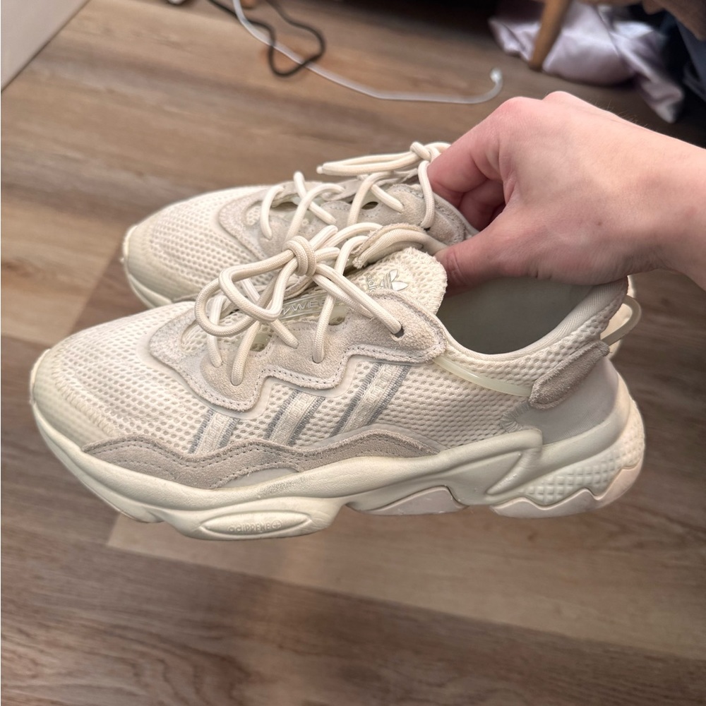 adidas ozweego shoes